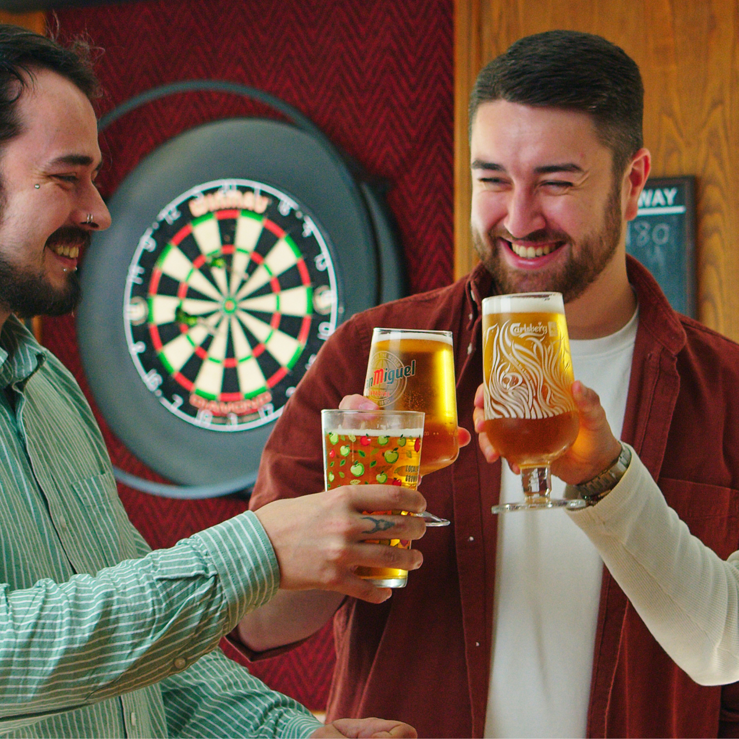Raise a glass This Father's Day at The Bulls Head Inn in Markfield!